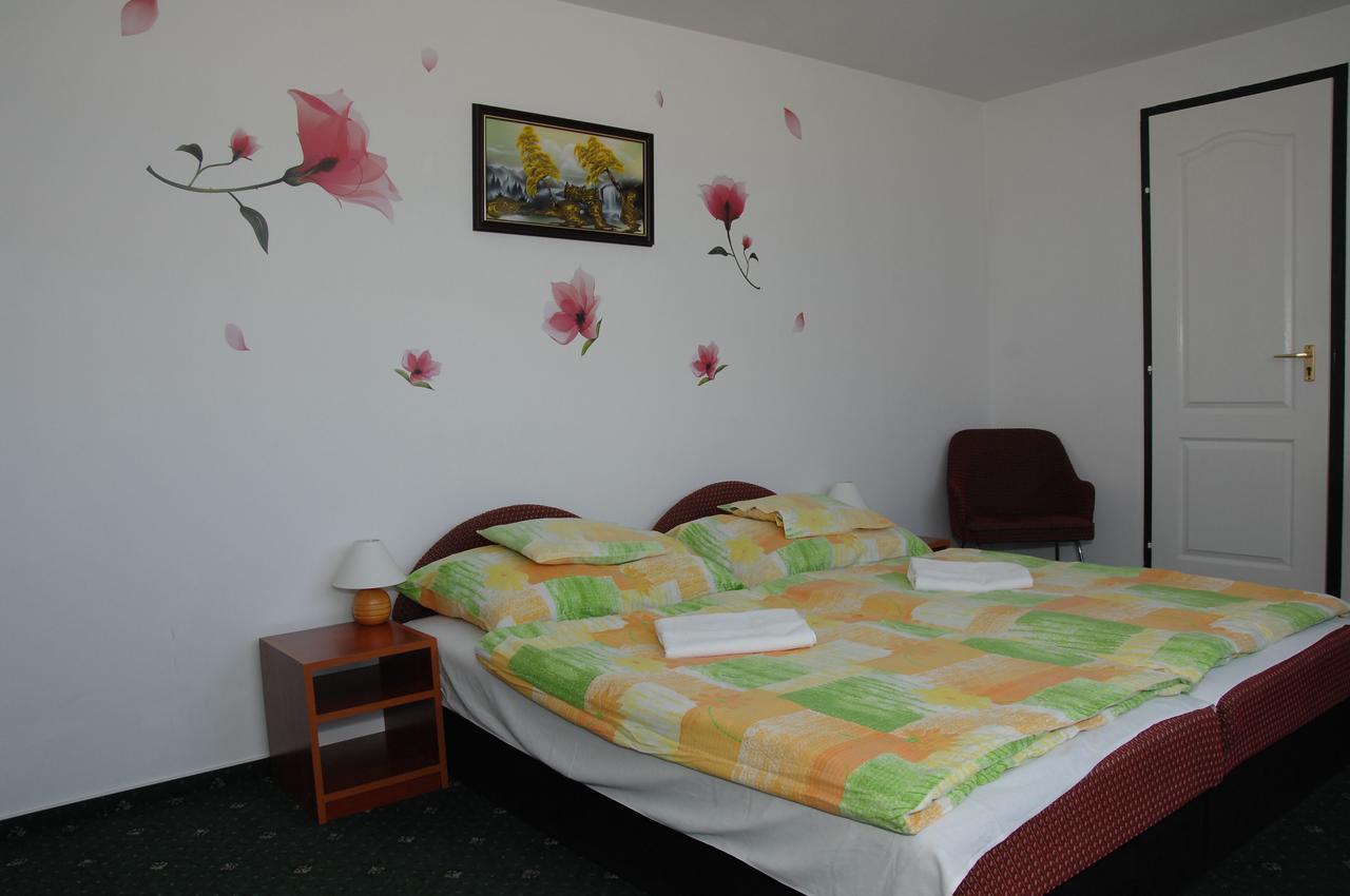 Belko Panzio Bed & Breakfast Belapatfalva Luaran gambar